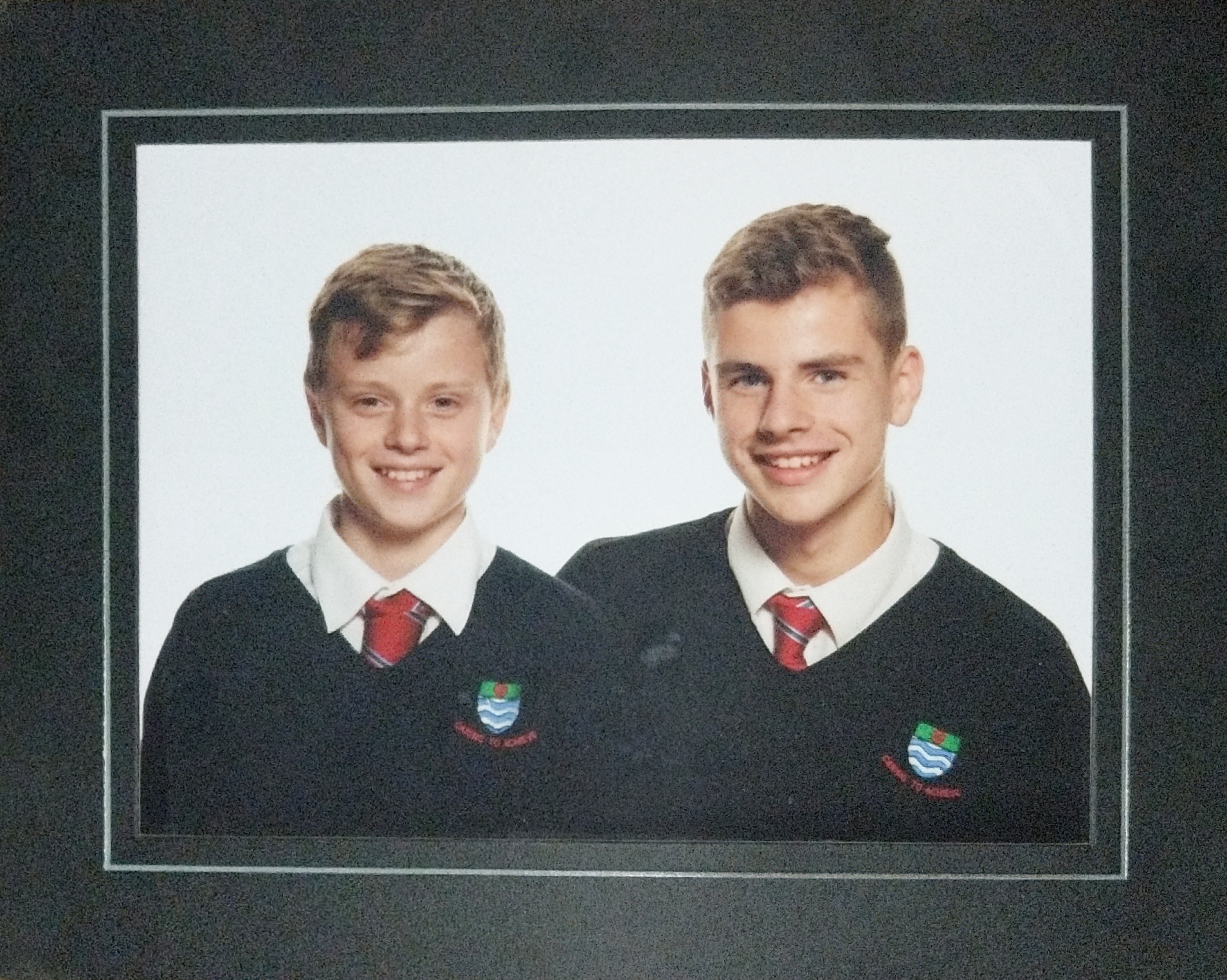 1546957552062-53c41d75-56ca-4282-8a2f-d25d1c55b054